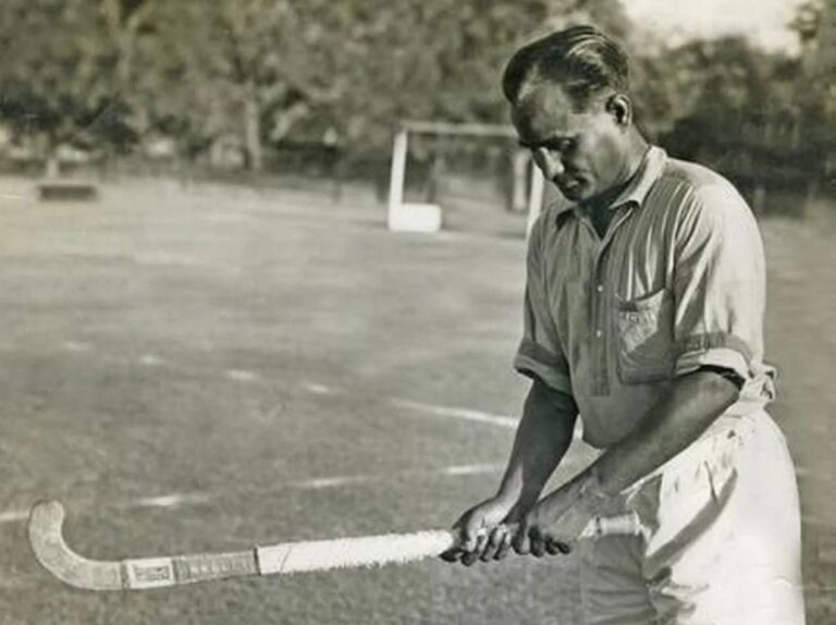 MyTopTen - Top 10 Greatest Field Hockey Players Of All Time